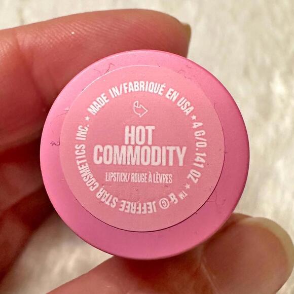 NIB Jeffree Star Hot Commodity Velvet Trap Lipstick Full Size 4g - Picture 5 of 11